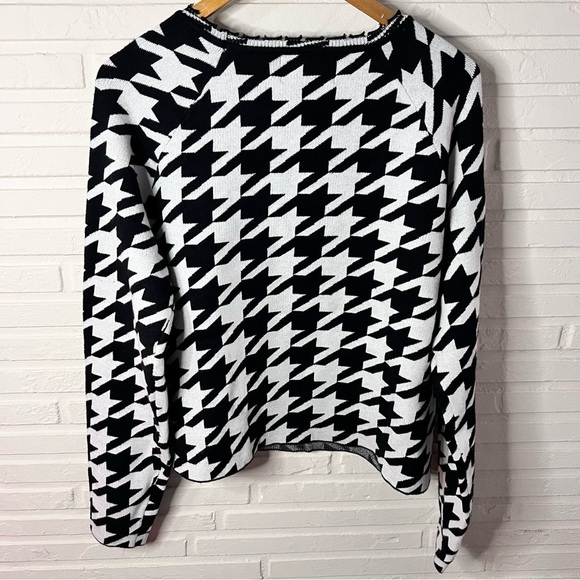 Six Fifty Black and White Houndstooth Long Sleeve Sweater, Women’s Size Small - Picture 6 of 8